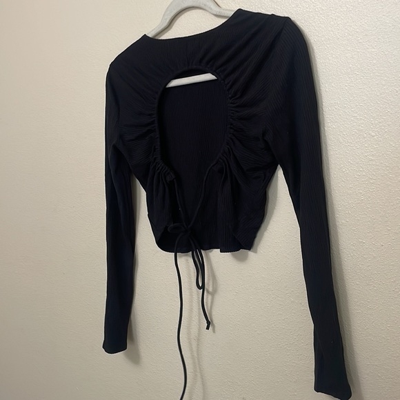 Reformation Casey Top in Black - Picture 6 of 6